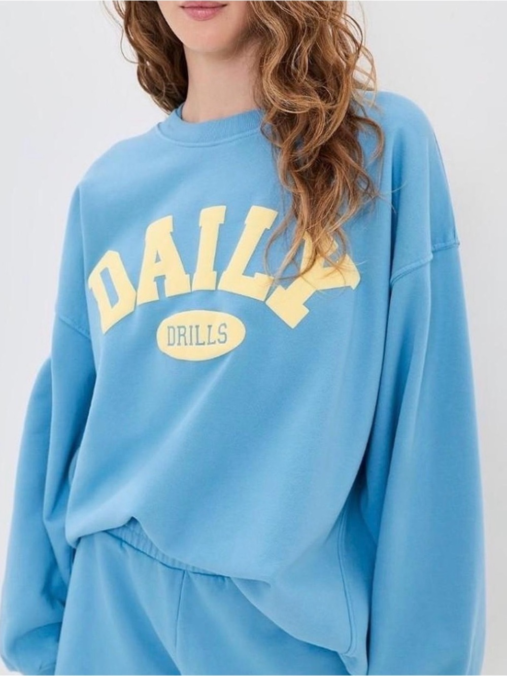 Daily Drills - OVERSIZED DAILY CREW - MALIBU + LEMONADE